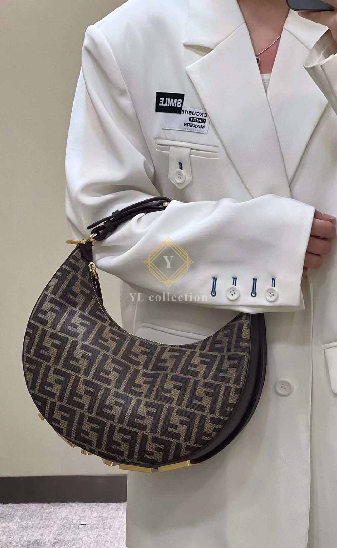 펜디 그래피 패브릭 탑핸들백