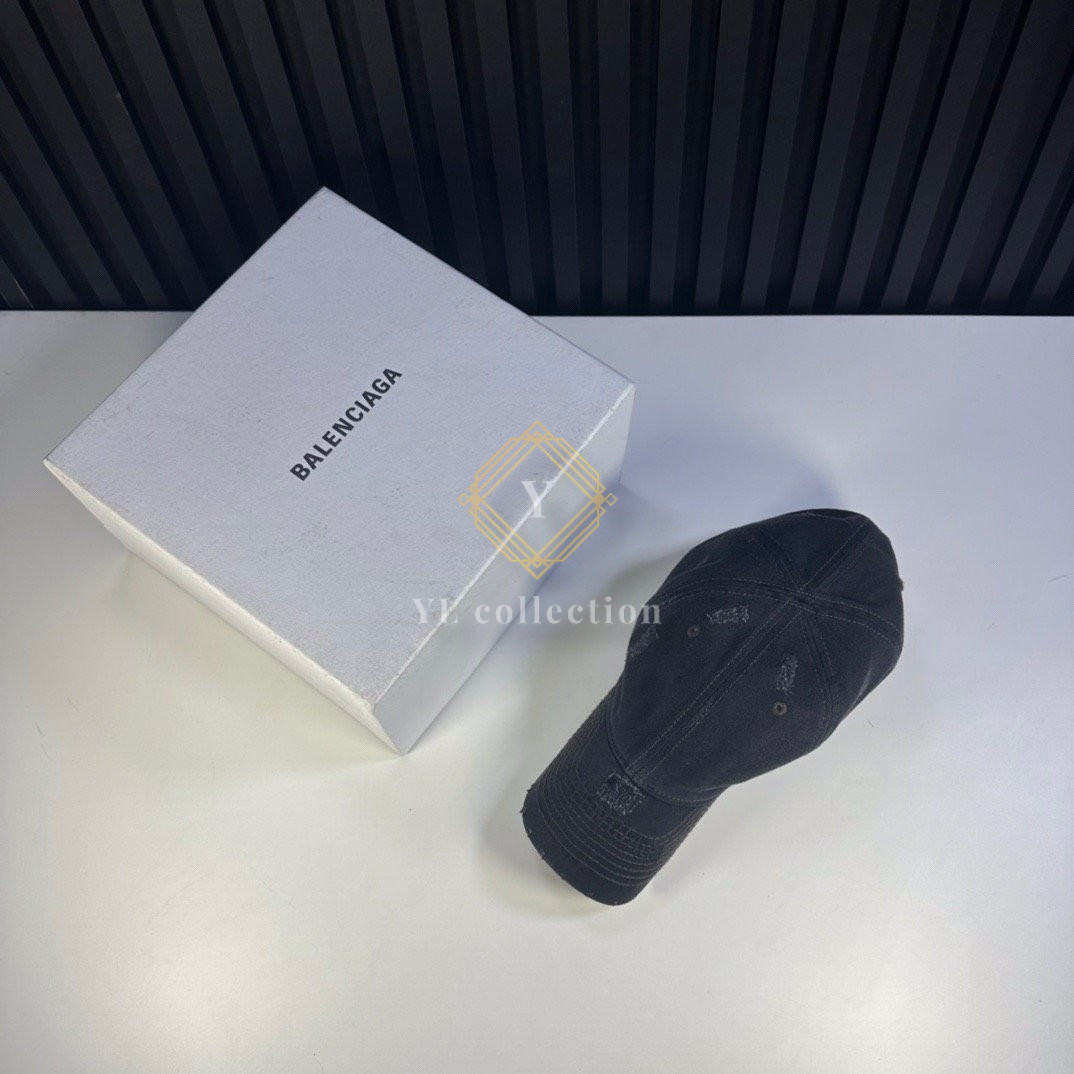 발렌시아가 로고 데님 모자