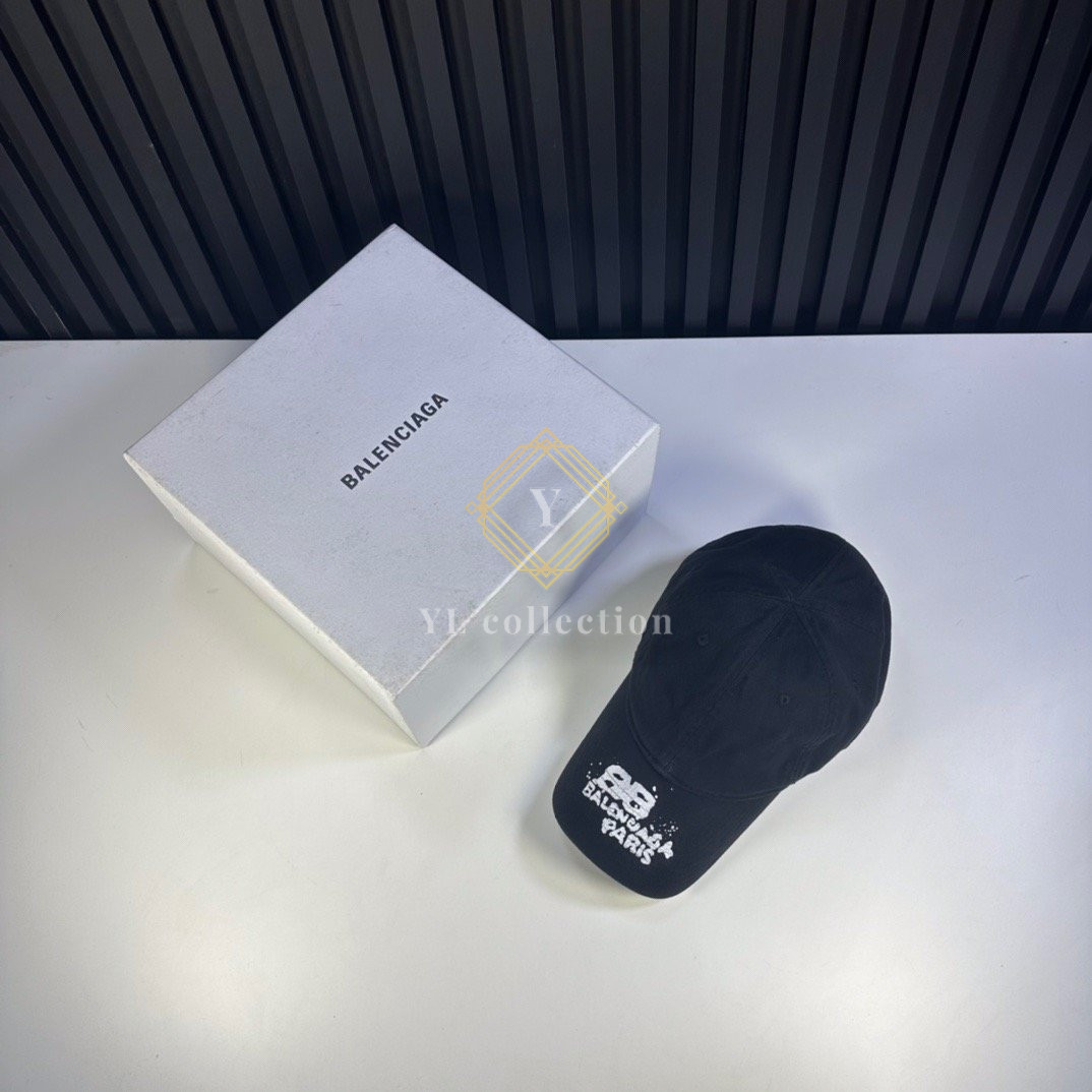 발렌시아가 23SS 723771 볼캡