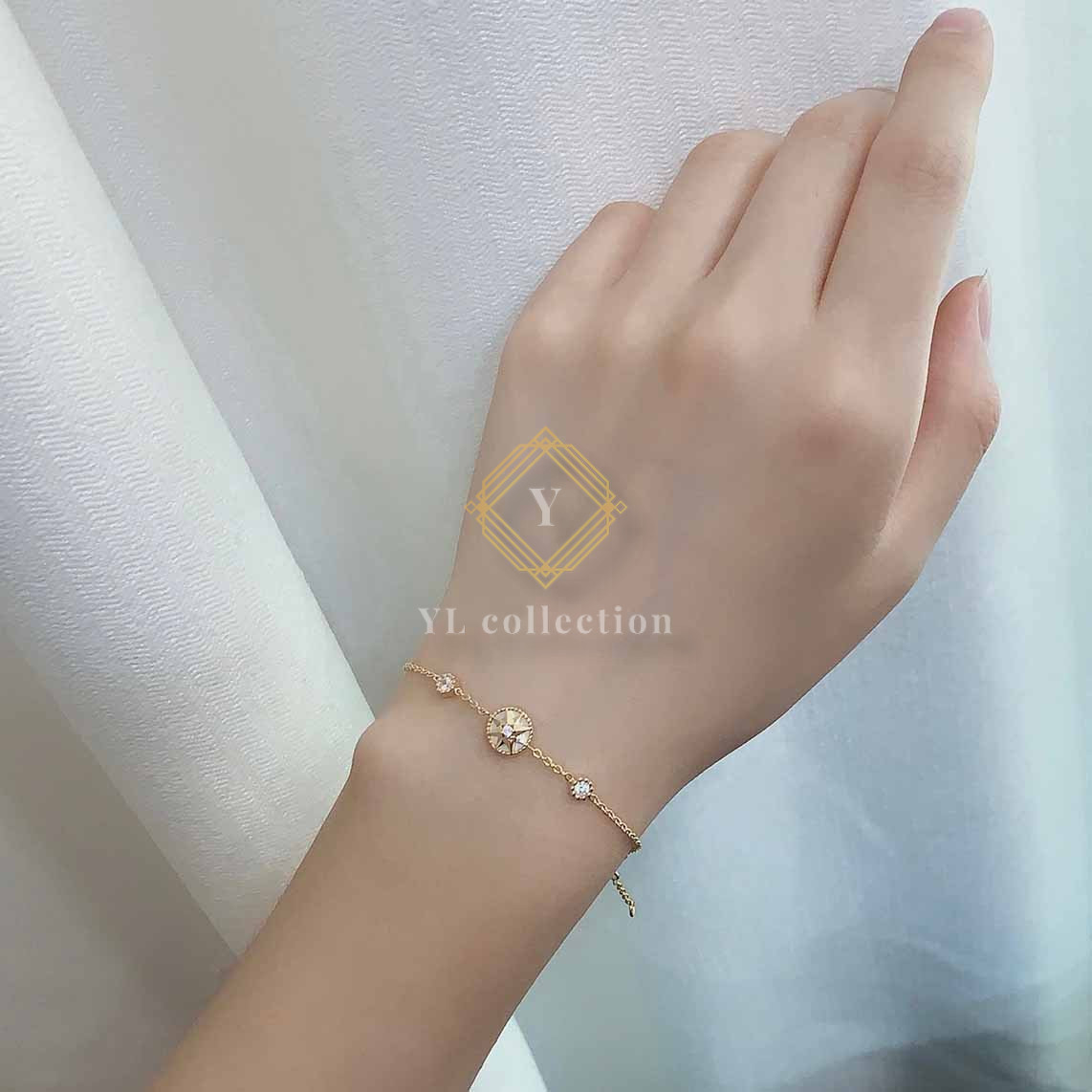 디올 로즈 드 방 팔찌