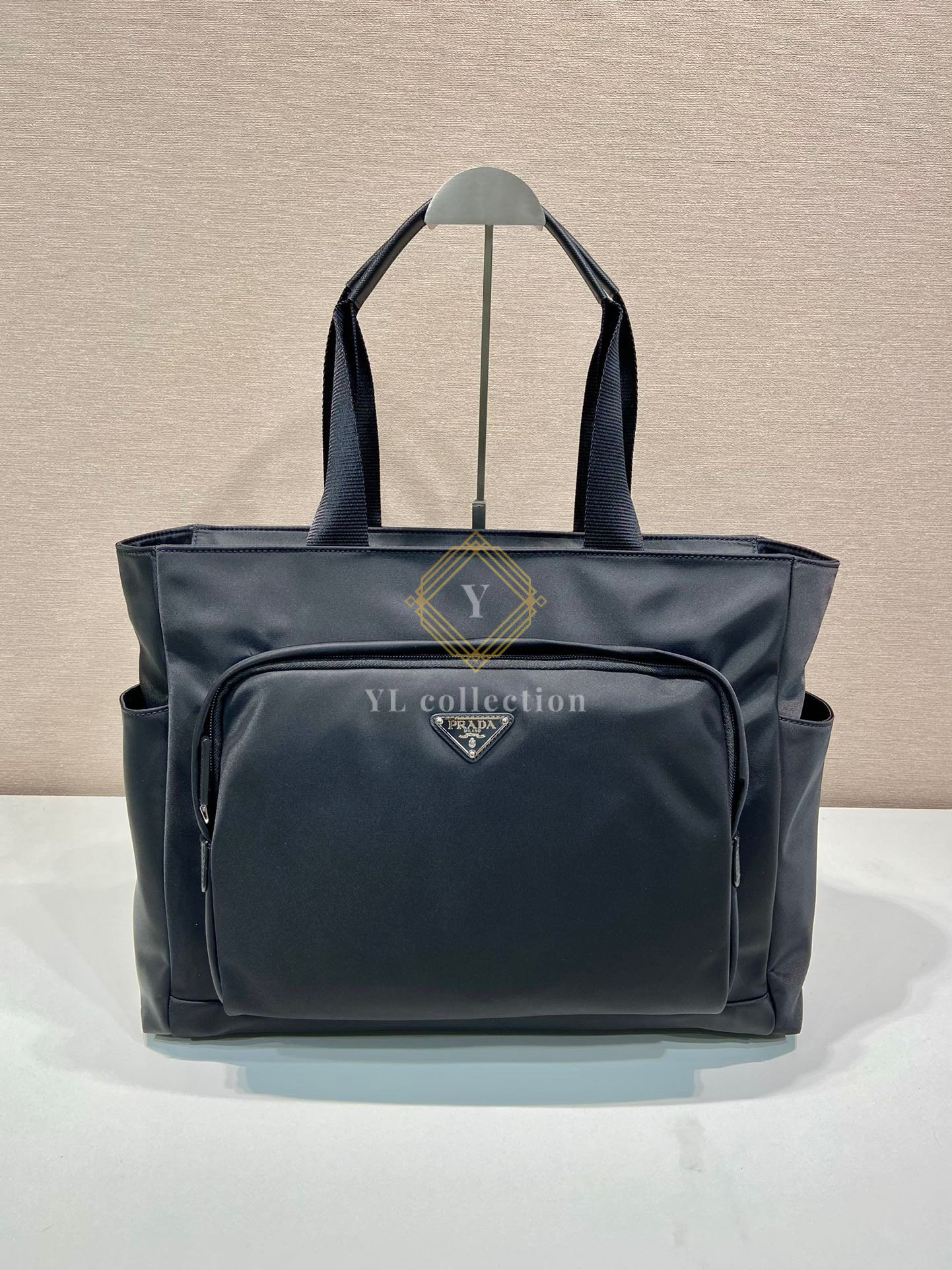 프라다 리나일론 포켓 토트백