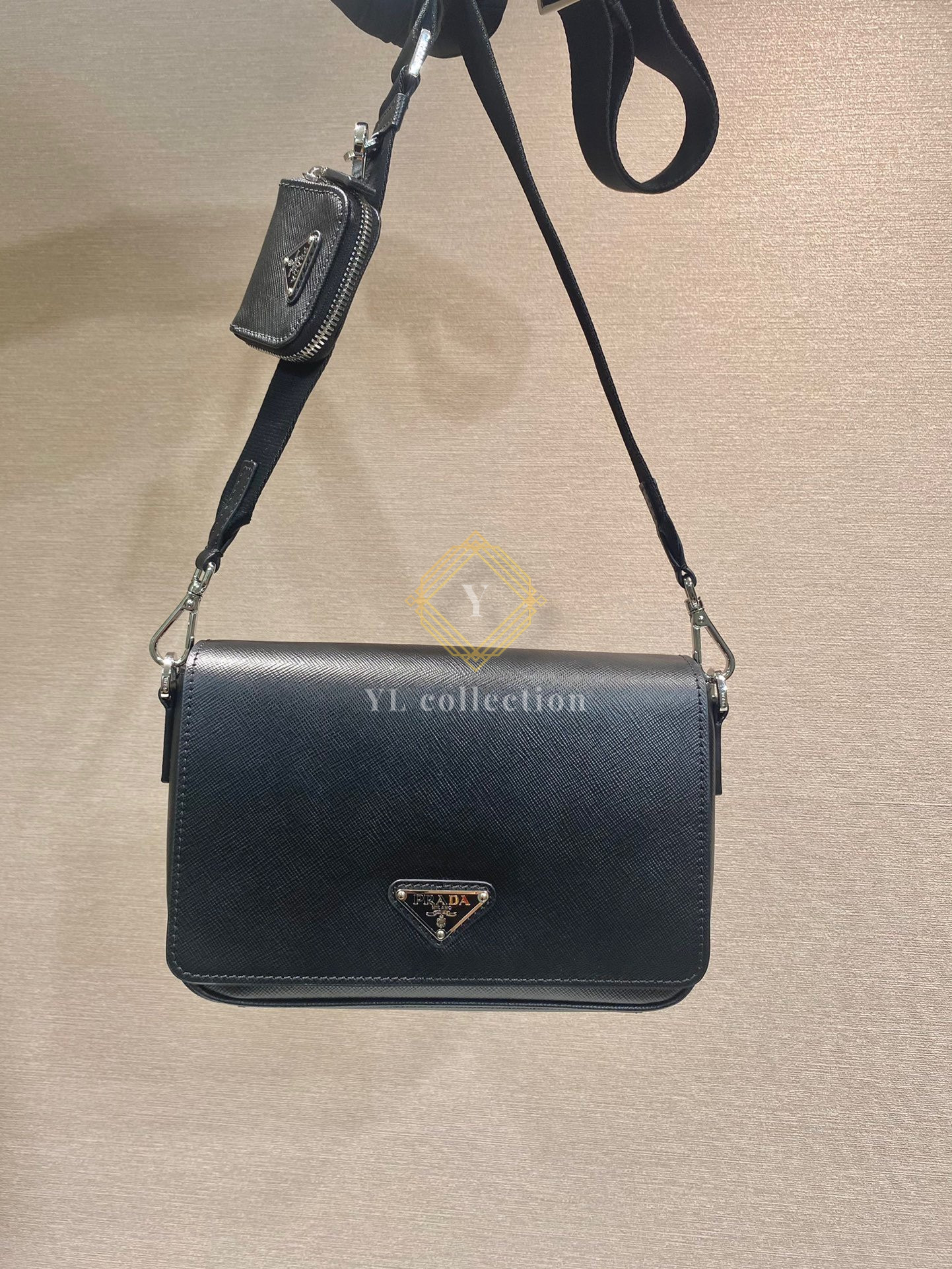 프라다 사피아노 파우치 숄더백