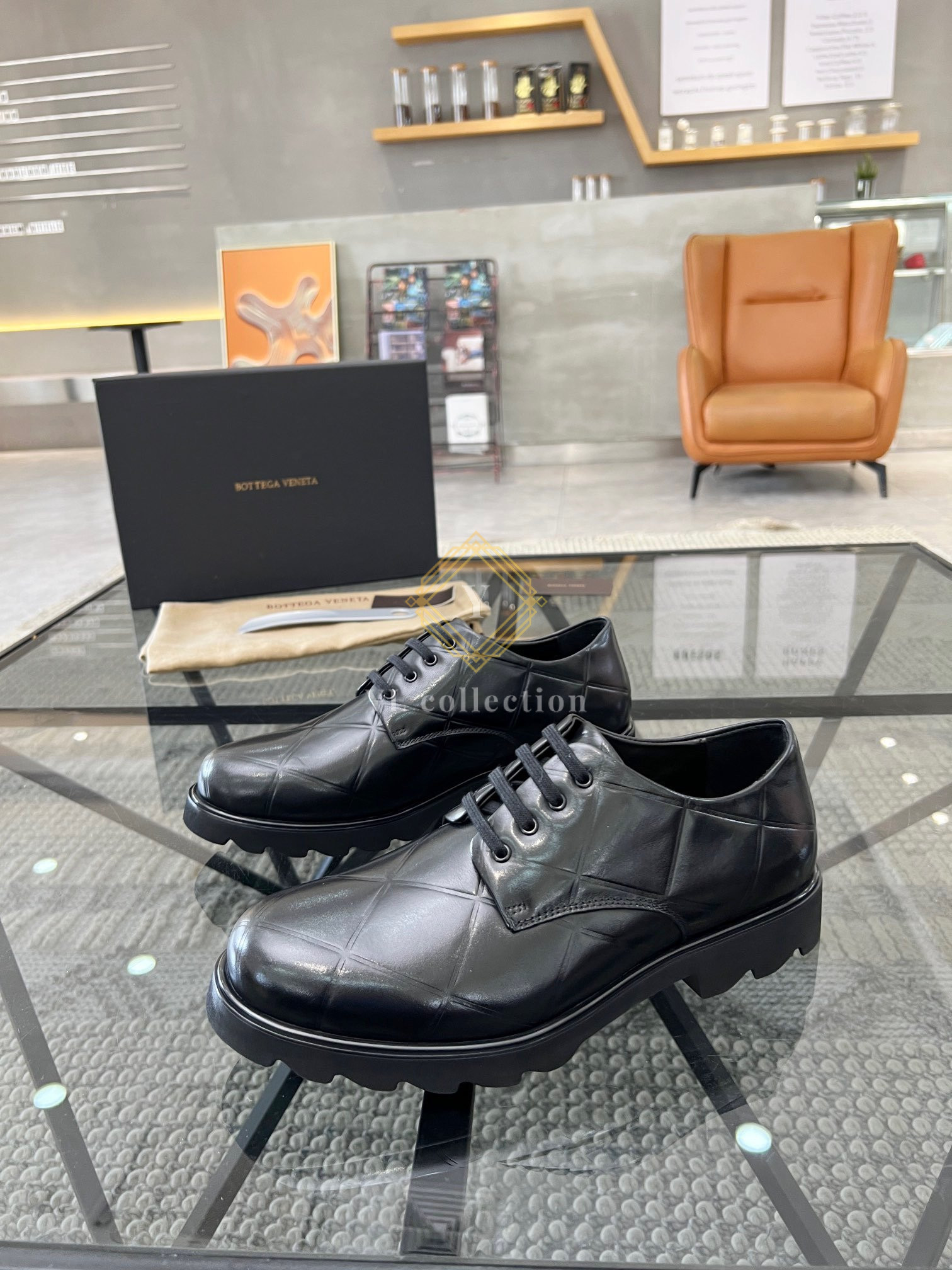 보테가베네타 스트러트 그리드 에리스업 더비슈즈