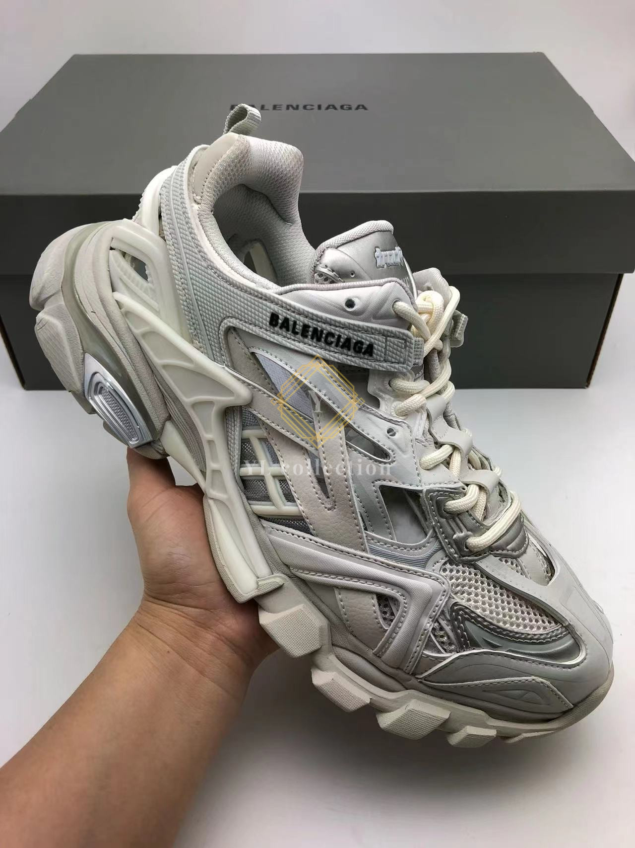 발렌시아가 트랙 2 스니커즈