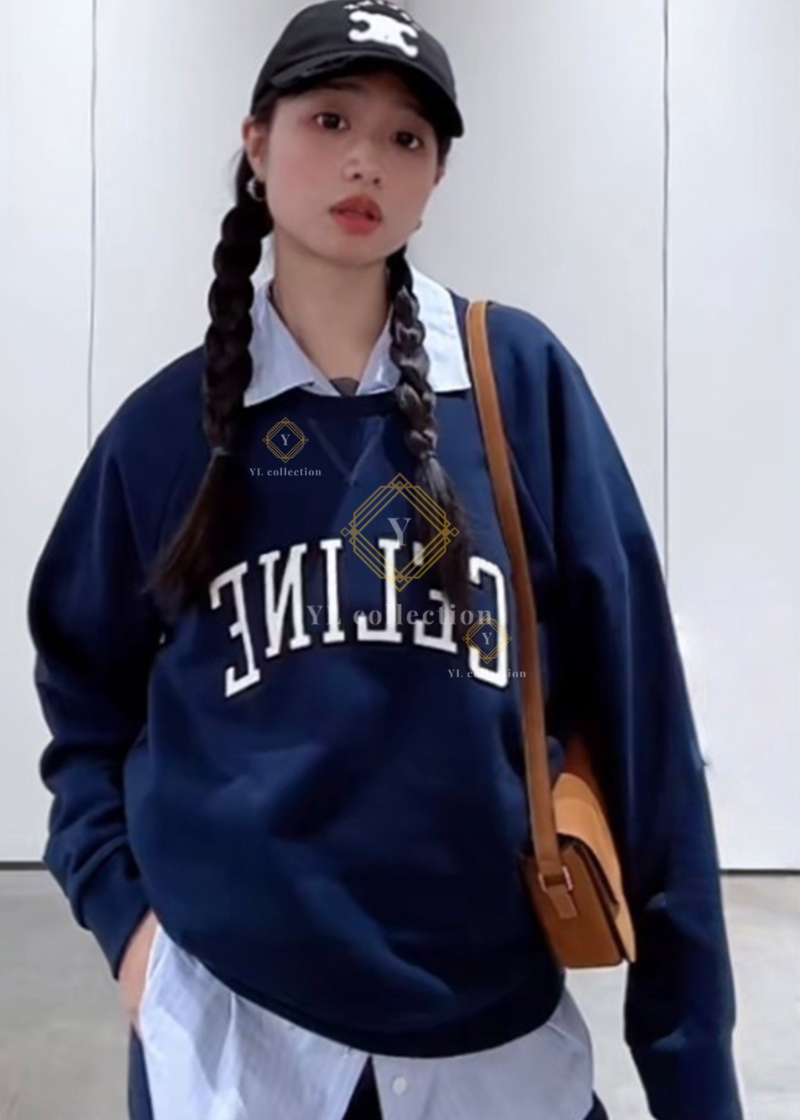 셀린느 레귤러 스웨트 셔츠 네이비