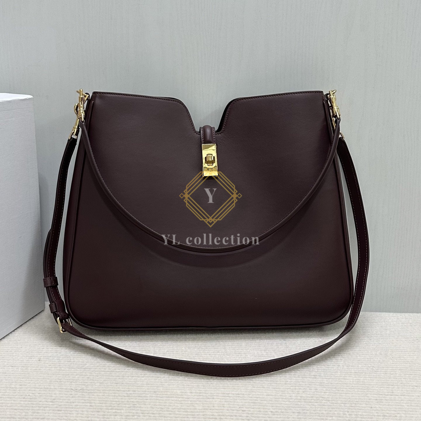 셀린느 미디엄 소프트 16 까미유 백