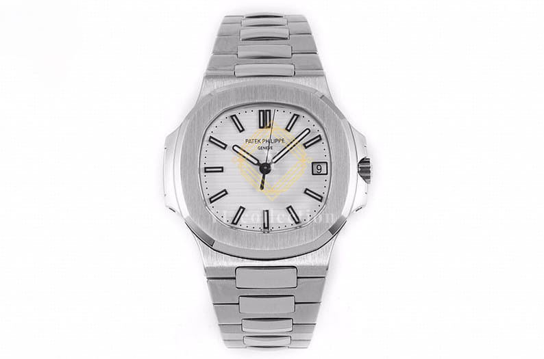 파텍필립 노틸러스 5711 화이트 다이얼