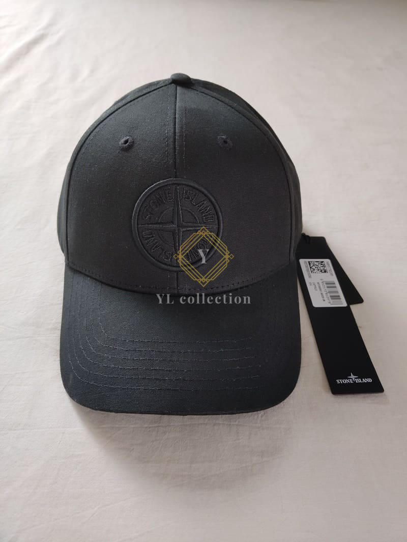 스톤 아일랜드 자수 로고 캡