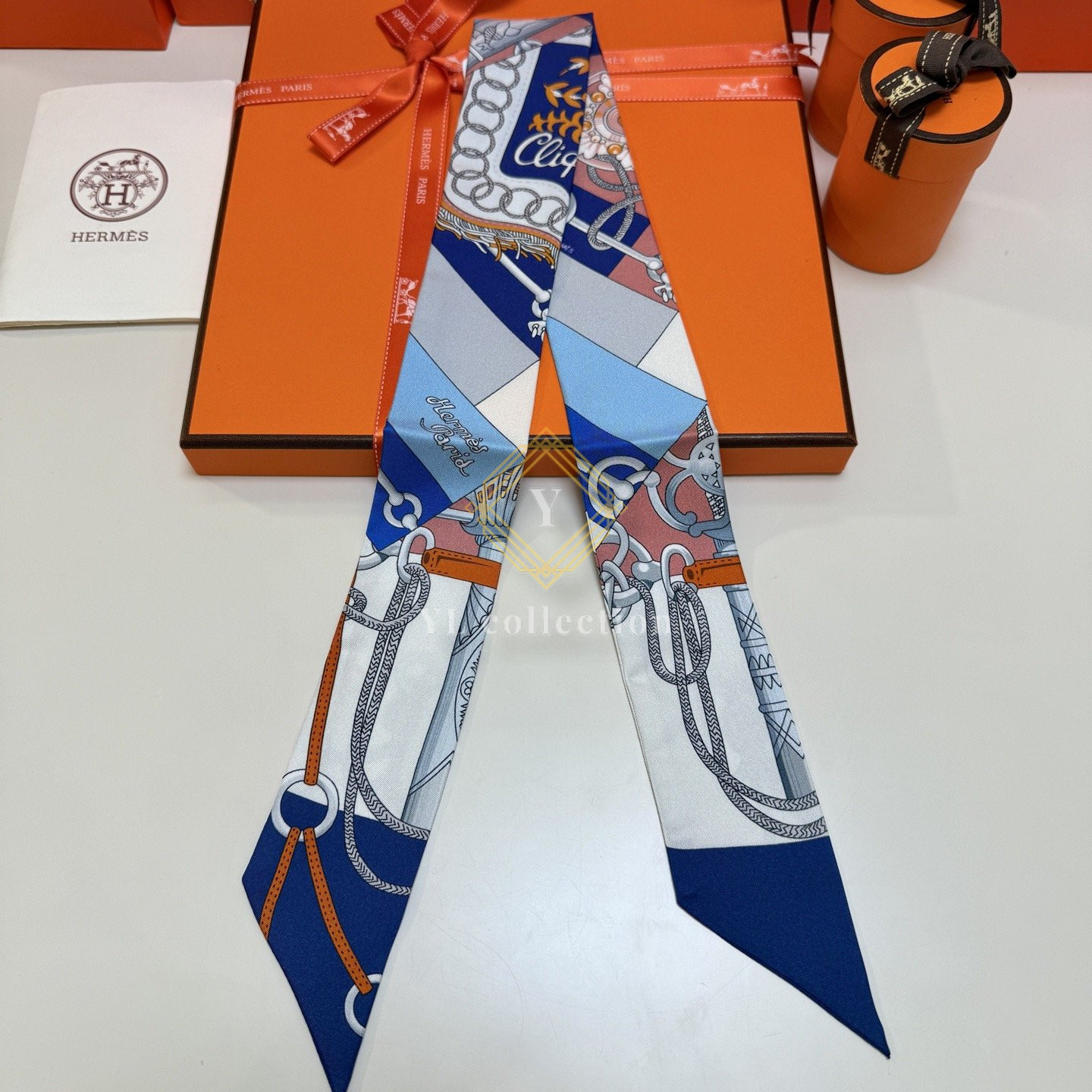 에르메스 클리크티 트윌리 마린 블랑 마롱 글라세 스카프