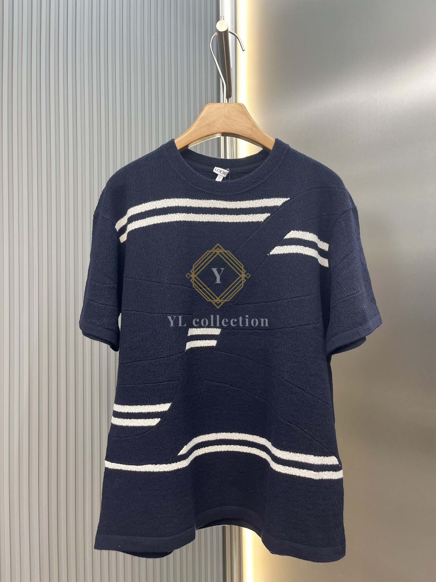 로에베 스트라이프 반팔 티셔츠