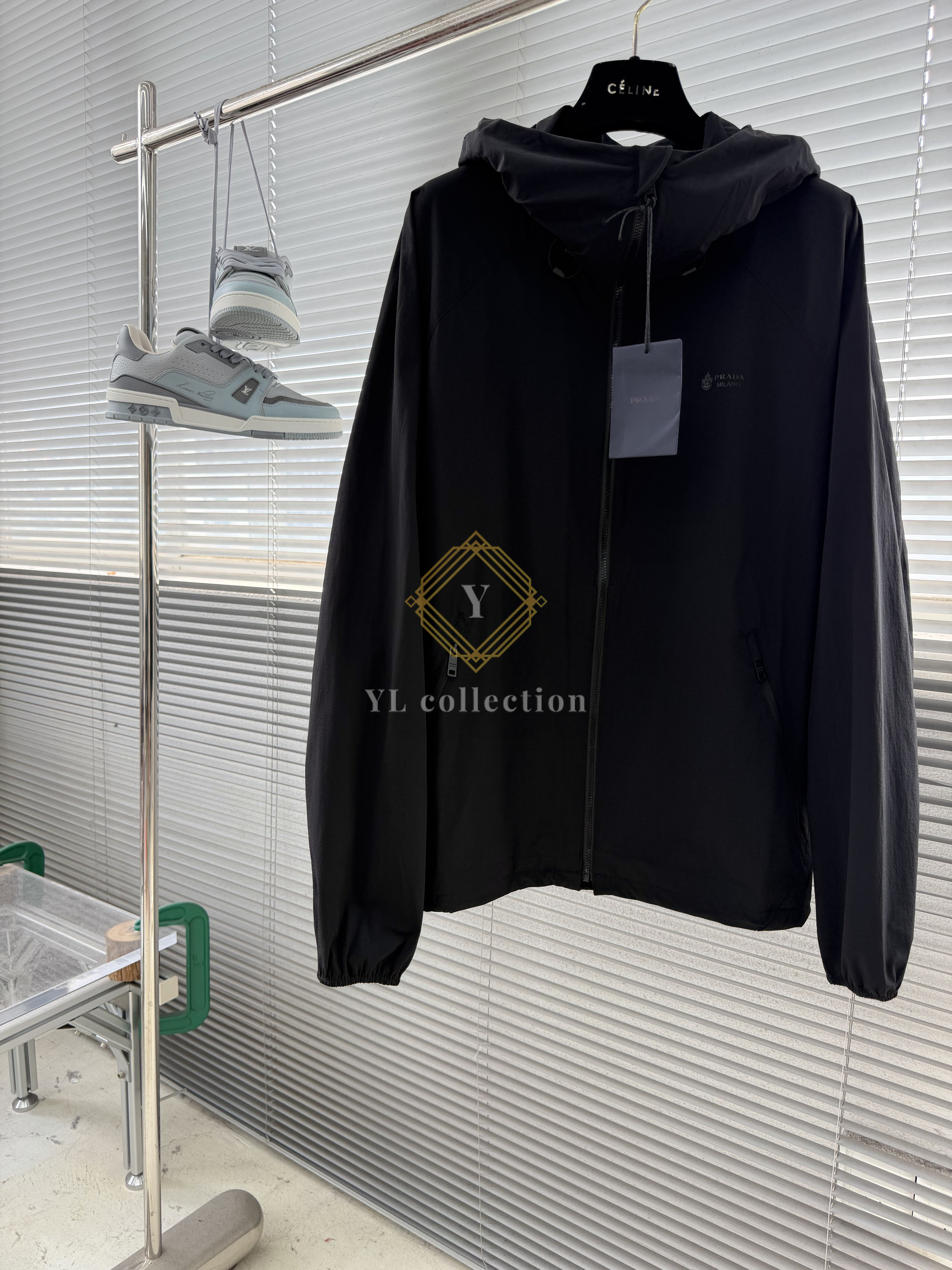 프라다 리나일론 자켓