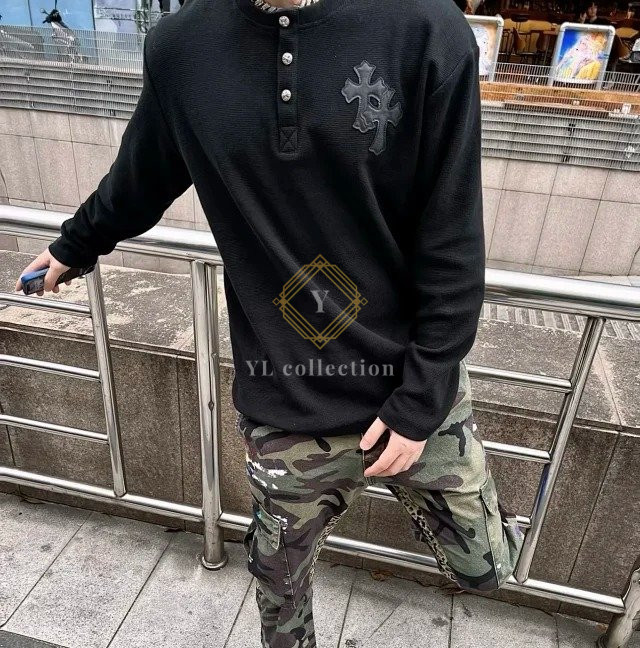 크롬하츠 블랙 크로스 헨리넥 와플 슬리브 티셔츠