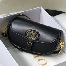 디올 바비 이스트 웨스트 숄더백