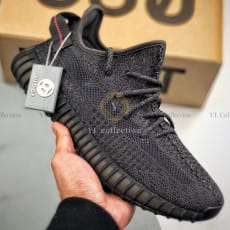 아디다스 이지부스트 350 트리플 블랙 스니커즈