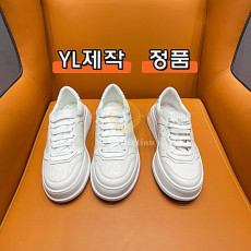 구찌 GG 로고 모노그램 스니커즈