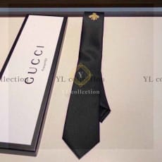 구찌 벌 자수 넥타이