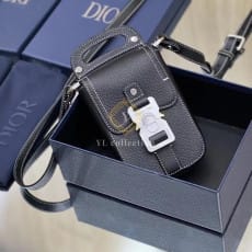 디올 새들 스트랩 버티컬 미니 크로스백