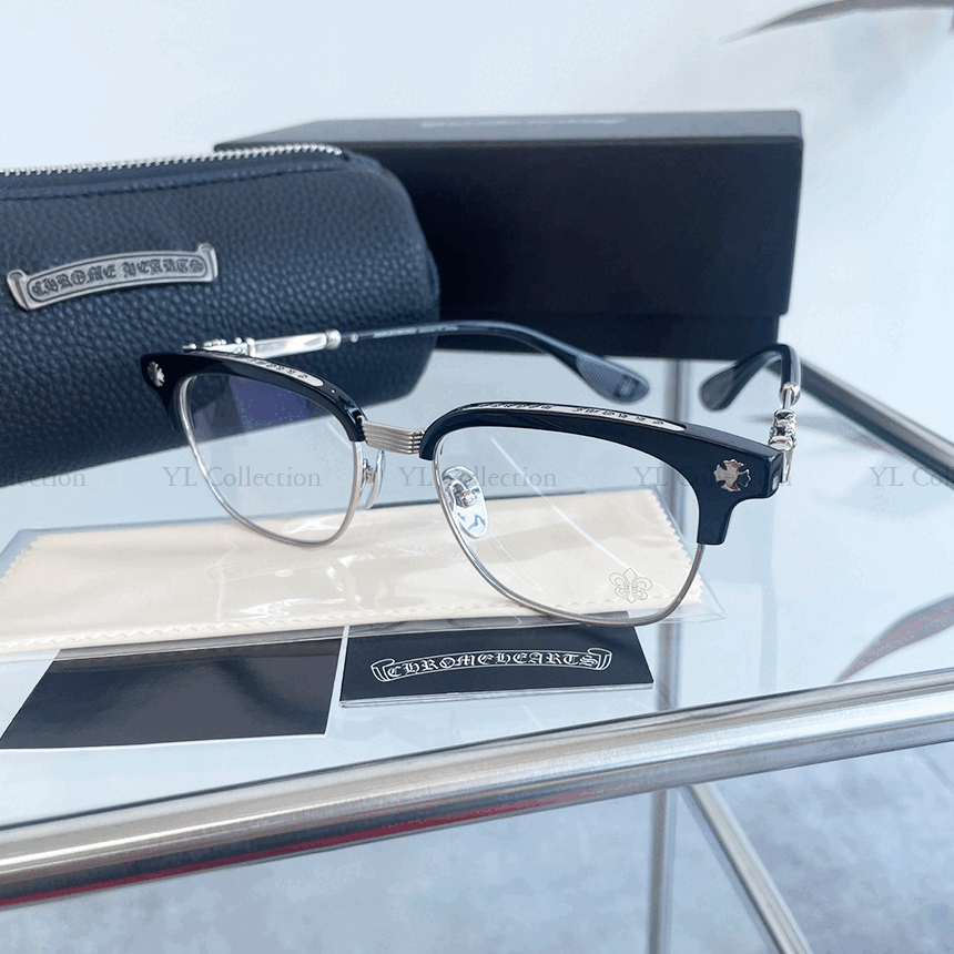 크롬하츠 실버 뿔테 안경