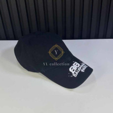 발렌시아가 23SS 723771 볼캡