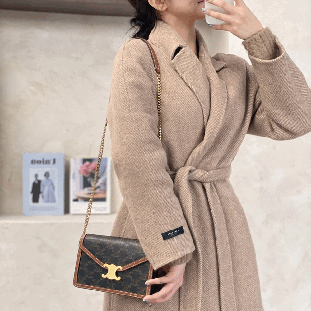 셀린느 트리오페 월렛 온 체인 크로스백