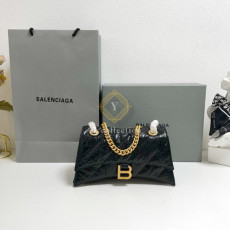 발렌시아가 CRUSH 스몰 퀼트 체인백