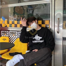 발렌시아가 레이어드 라운드 맨투맨