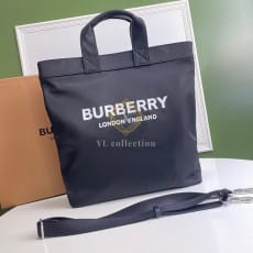 버버리 로고 프린트 탑 핸들 토트백