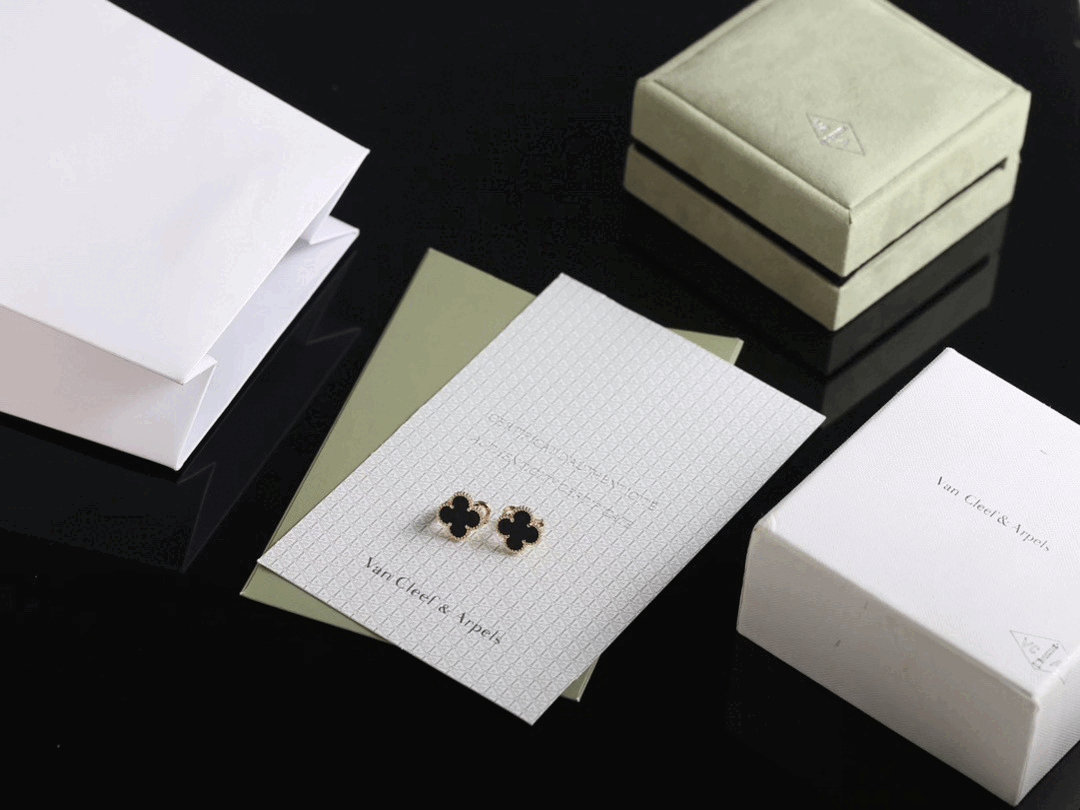 반클리프아펠 알함브라 이어링 귀걸이