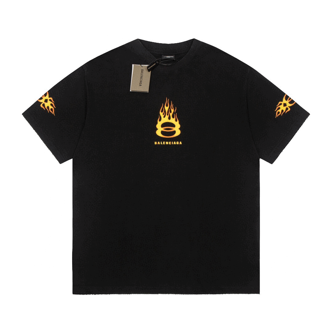 발렌시아가 버닝 유니티 티셔츠 오버사이즈