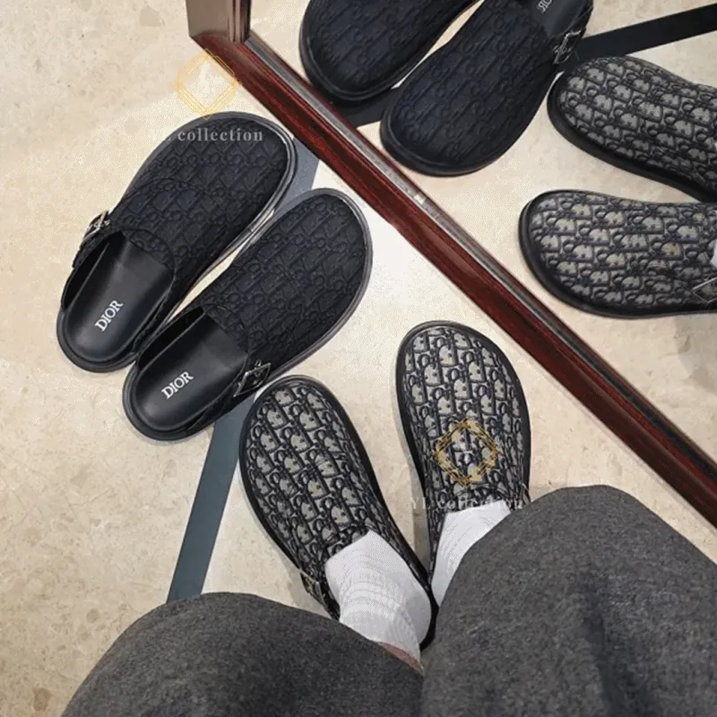 디올 아쿠아 오블리크 자카드 뮬