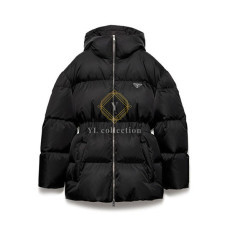 프라다 후드 벨트 패딩점퍼