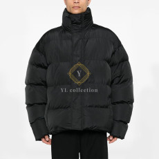 발렌시아가 DIY 메탈 패딩 자켓