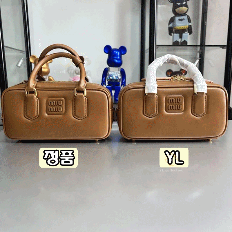 미우미우 아르카디 토트백 스몰