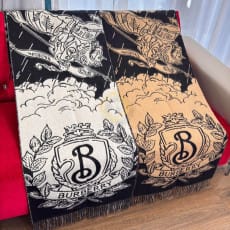 버버리 리버시블 스토미 나이트 스카프