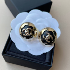 샤넬 공방 스터드 이어링