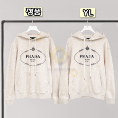 프라다 로고 자수 드로스트링 후드 베이지