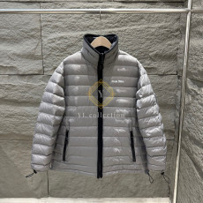 미우미우 라이트 퐁제 다운 재킷