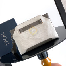 디올 Normandie A5 트라이앵글 클러치