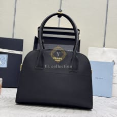 프라다 1BG538 미디움 레더 토트백