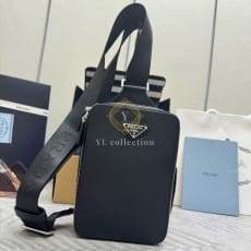 프라다 사피아노 브리크백