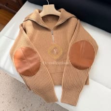 프라다 반집업 스웨터