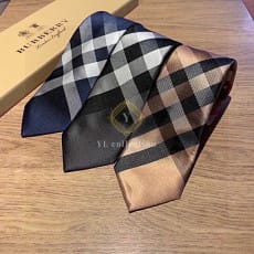 버버리 체크 실크 넥타이