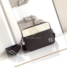 펜디 FF 스퀘어 오거나이저 숄더백