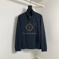 프라다 리나일론 집업 자켓