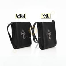 크롬하츠 블랙 레더 스퀘어 필리그리 크로스백