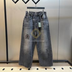 발렌시아가 타투 배기 팬츠