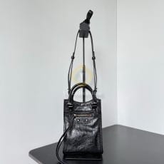 발렌시아가 르 시티 토트 폰 홀더 백