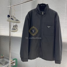 프라다 삼각로고 점퍼