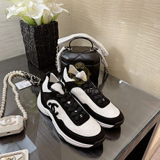 CC 로고 니트 스니커즈